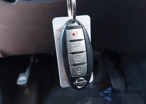 2016 Nissan Rogue Sv z USA, uszkodzony, nr VIN JN8AT2MV5GW137993